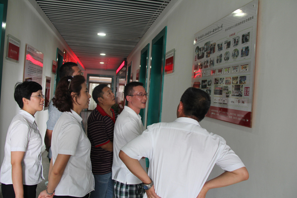 西安振兴公交广告公司来我司参观学习