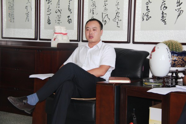 广告公司党支部召开民主生活会