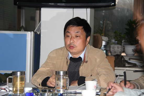 公司领导班子召开党的群众路线教育实践活动专题民主生活...