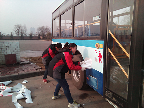 广告公司全力以赴做好节前广告制作发布