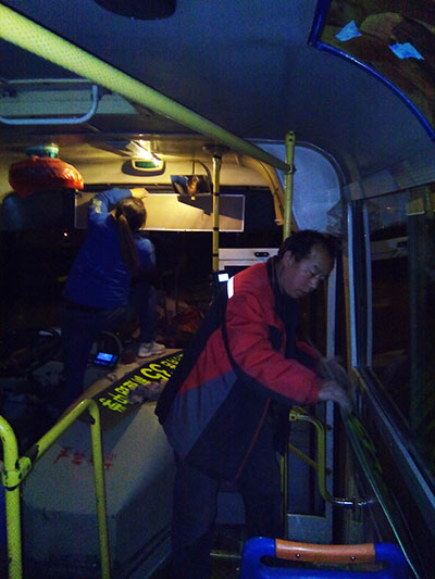 制作部全力以赴，确保35路新线开通